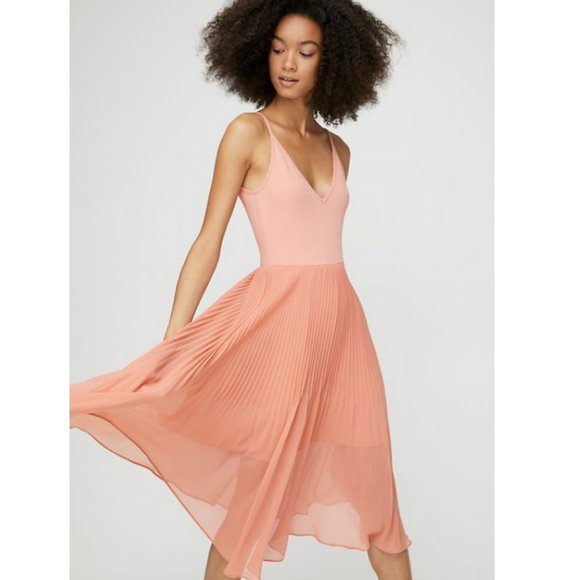 Aritzia Wilfred Daphnee Pleated Midi Dress Pink - Picture 9 of 9
